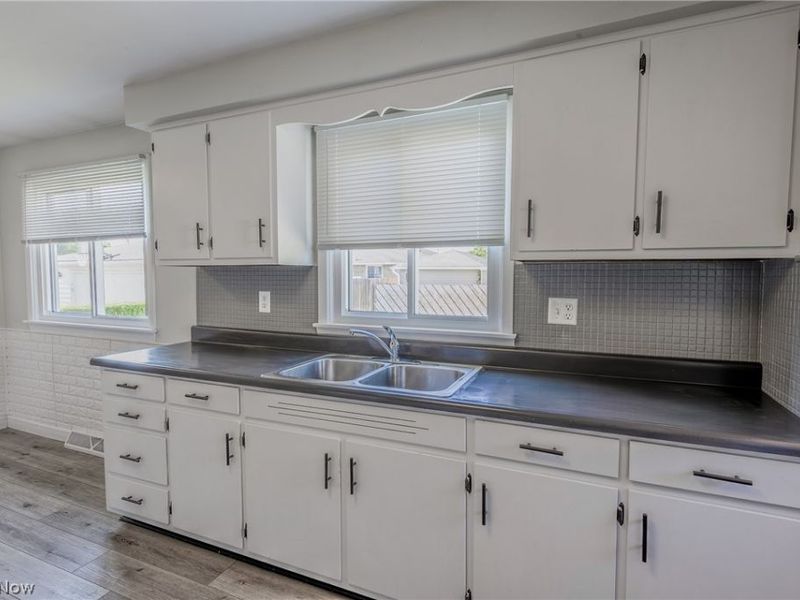 1716 W 29th Street, Lorain, OH 44052 Photo 9