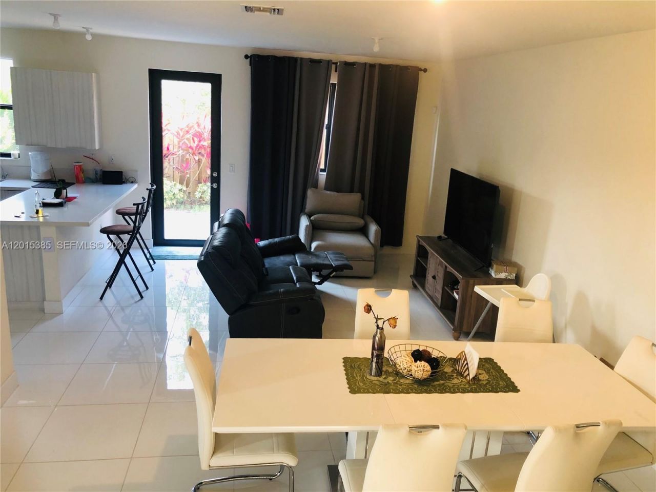 10597 NW Nw 81 Terrace, Unit 10597, Doral, FL 33178 Photo