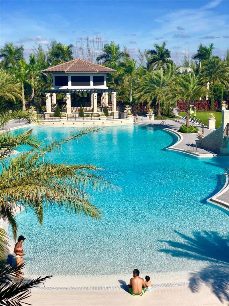10597 NW Nw 81 Terrace, Unit 10597, Doral, FL 33178 Photo