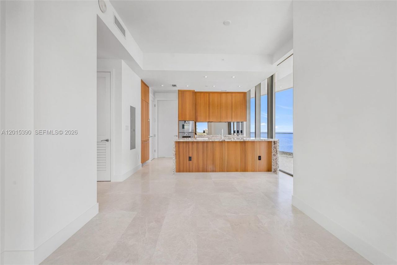 175 SE 25 Road , Unit 1203, Miami, FL 33129 Photo