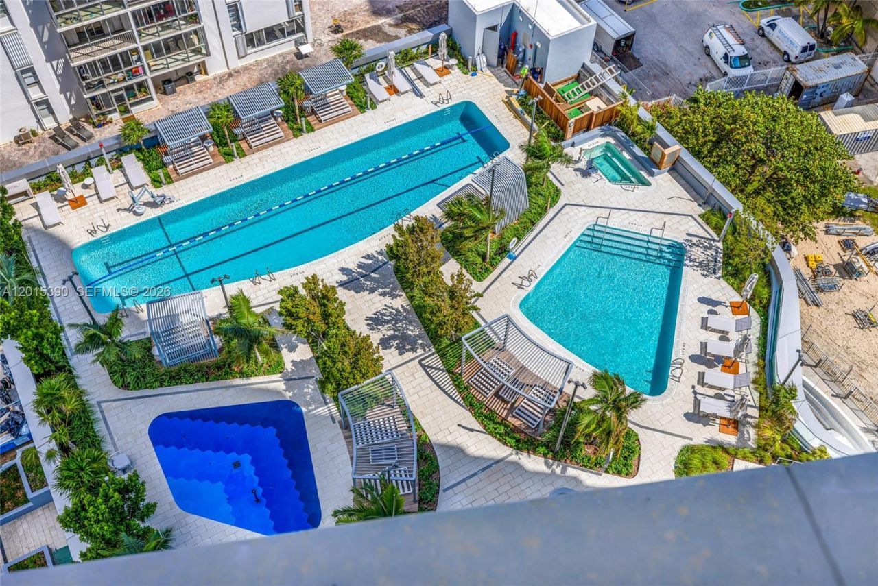 175 SE 25 Road , Unit 1203, Miami, FL 33129 Photo