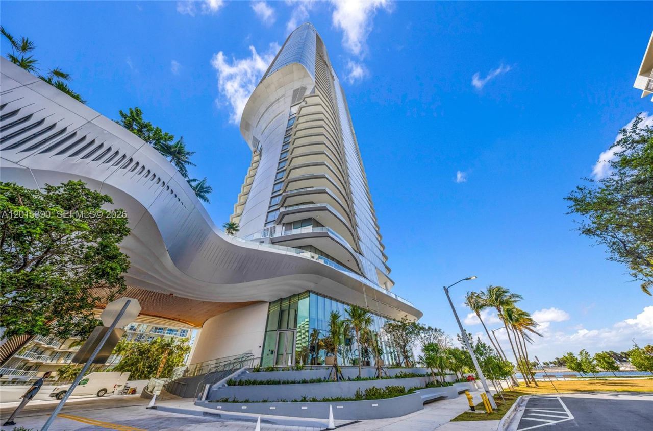 175 SE 25 Road , Unit 1203, Miami, FL 33129 Photo