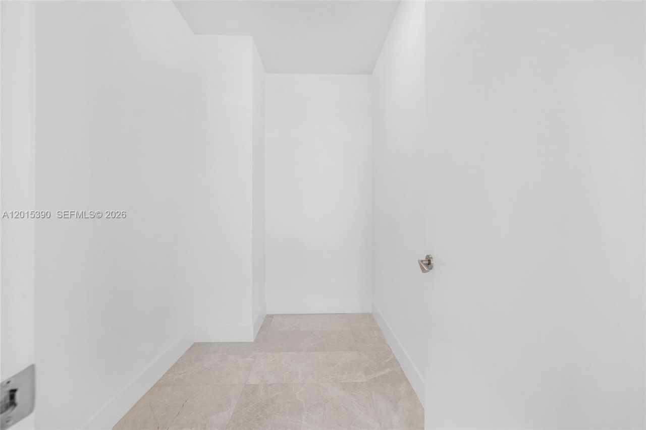 175 SE 25 Road , Unit 1203, Miami, FL 33129 Photo