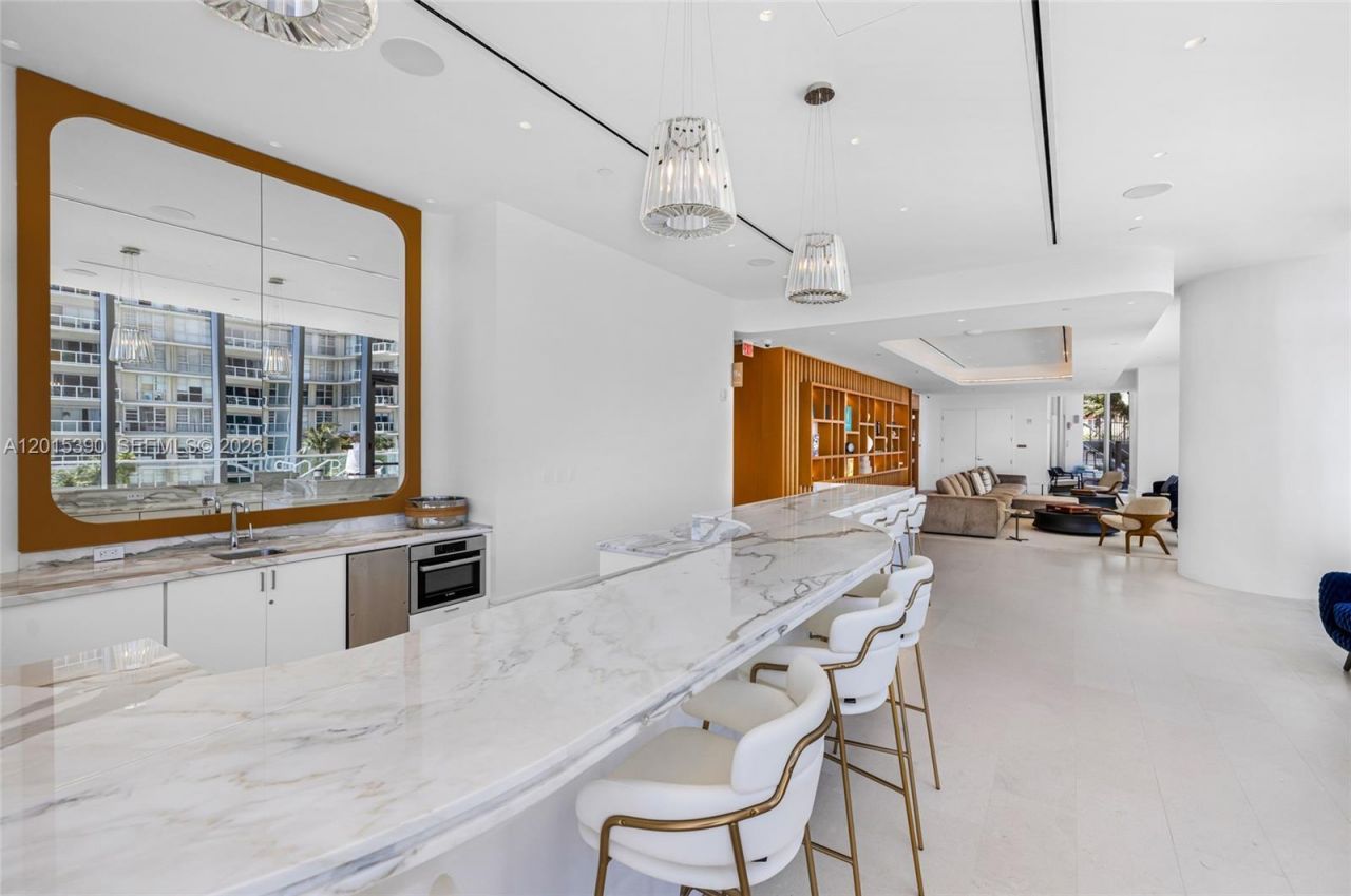 175 SE 25 Road , Unit 1203, Miami, FL 33129 Photo