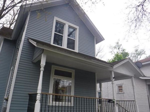 1212 Washington Avenue, Kalamazoo, MI 49001