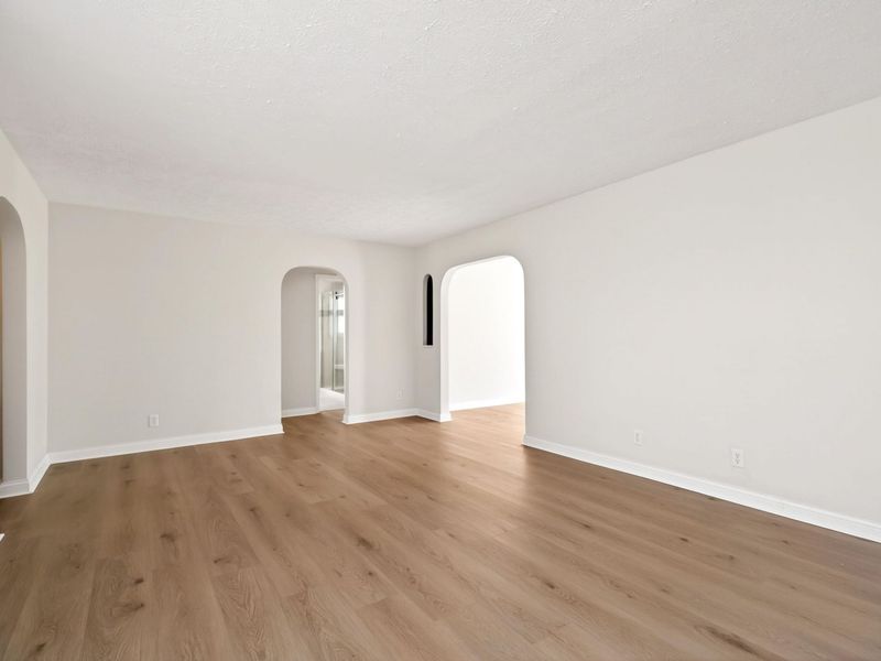 1951 Harshman Boulevard, Springfield, OH 45504 Photo 10