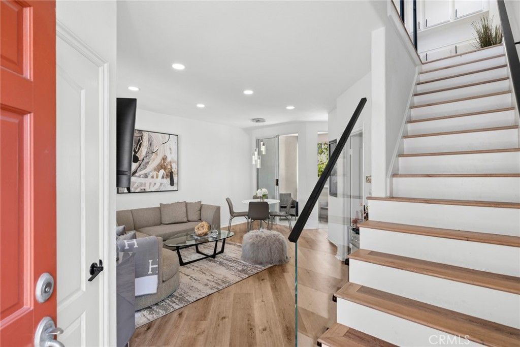 2101 E 15th, Unit 9, Newport Beach, CA 92663 Main Photo