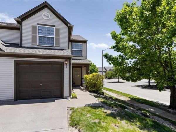 5540 N Fairmount Avenue, Kansas City, MO 64118