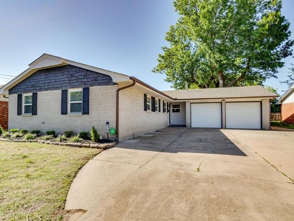 5704 NW 45th Street, Warr Acres, OK 73122