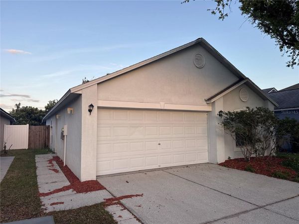 5920 ROTELLA DRIVE , WESLEY CHAPEL, FL 33545