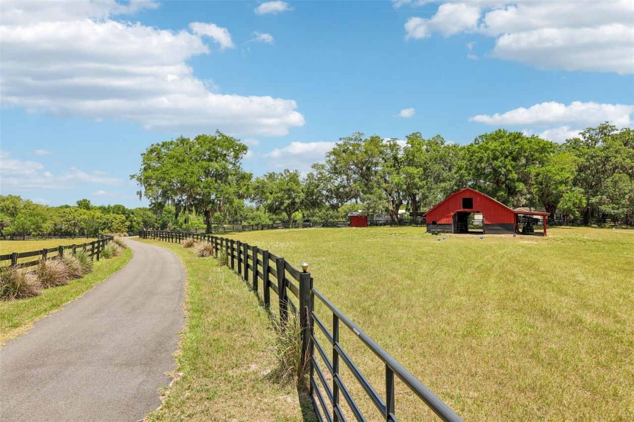 35841 Timbertop Lane, Fruitland Park, FL 34731 Photo