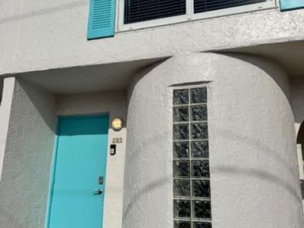 1800 N Ocean Drive, Unit 203, Hollywood, FL 33019