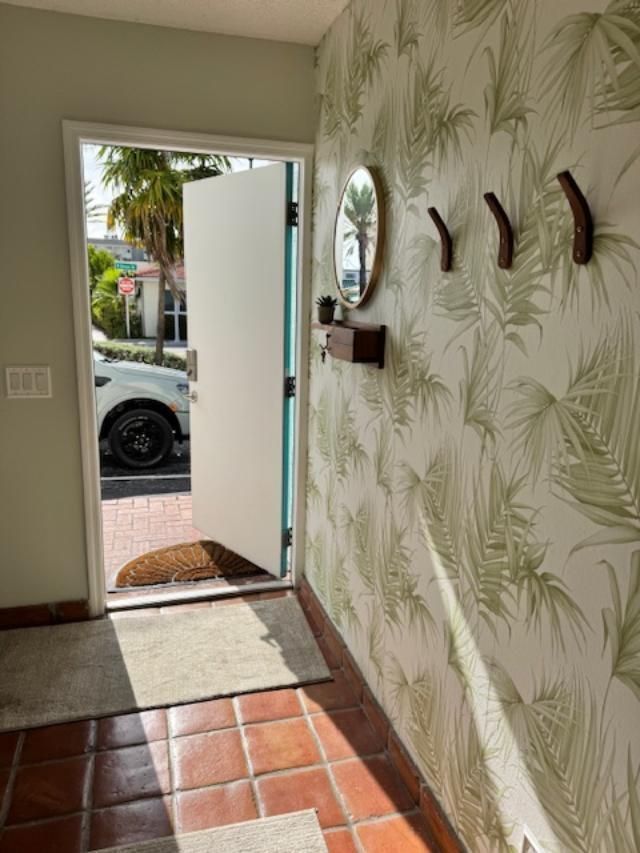 1800 N Ocean Drive, Unit 203, Hollywood, FL 33019 Photo