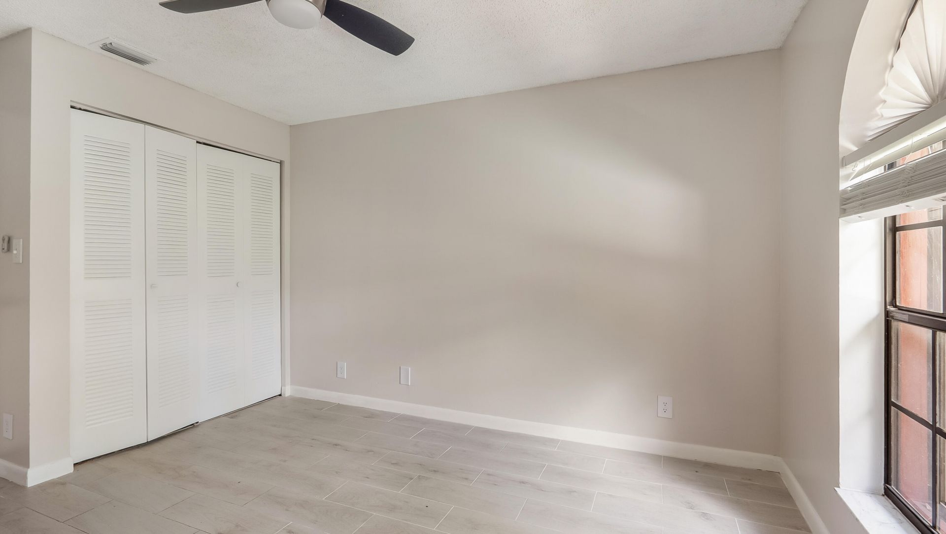 9663 NW 76th Street, Tamarac, FL 33321 Photo