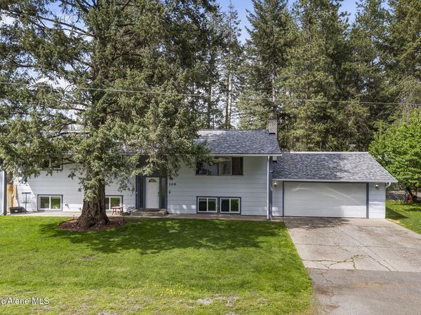 109 E Alvis RD, Hayden, ID 83835