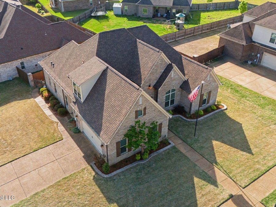 Property Image 36