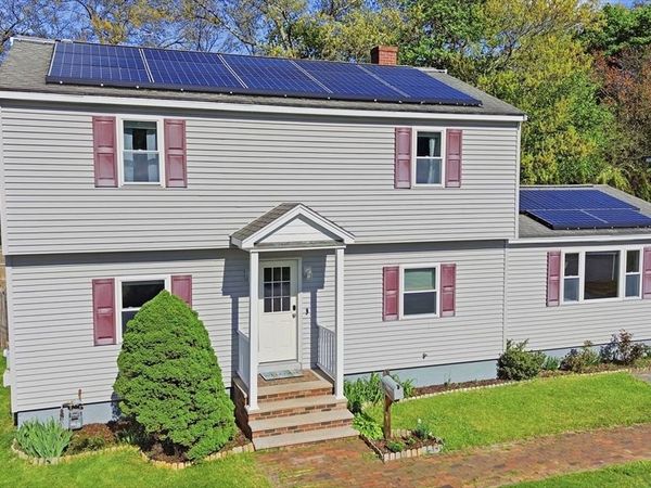 45 First St, Chelmsford, MA 01824