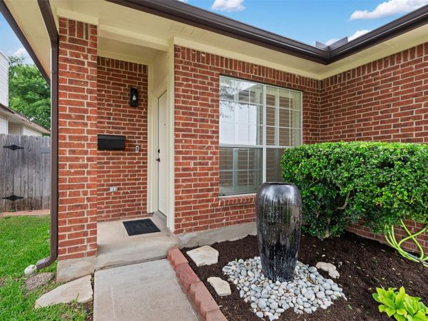 2429A Curry LOOP, Round Rock, TX 78664