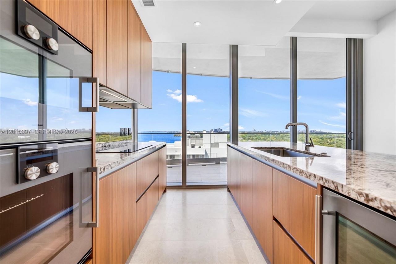 175 SE 25 Road , Unit 1203, Miami, FL 33129 Photo