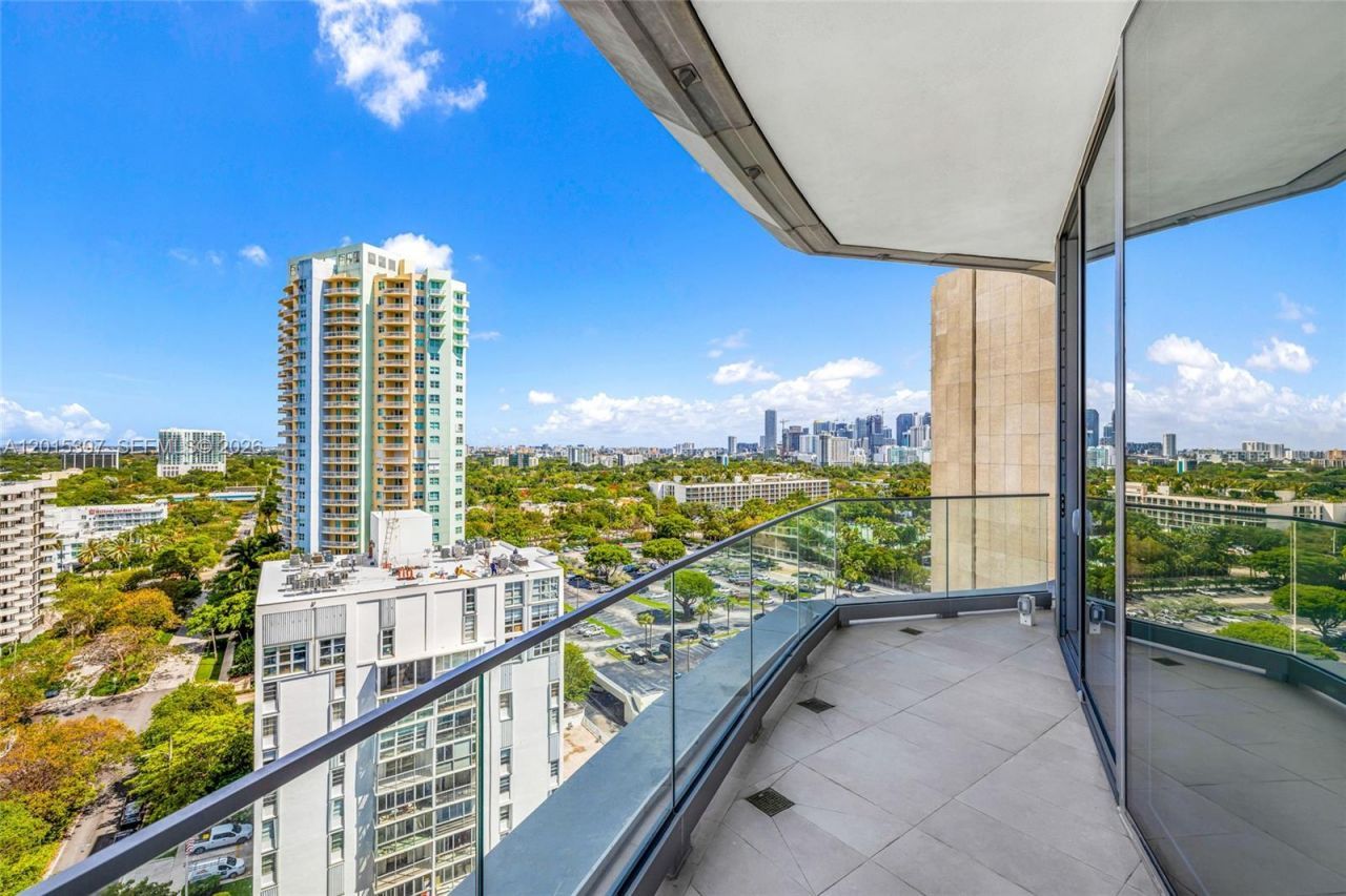 175 SE 25 Road , Unit 1203, Miami, FL 33129 Photo