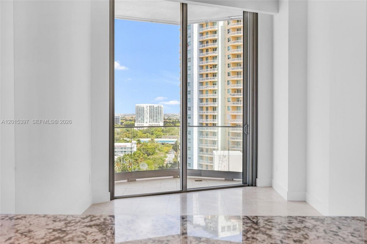 175 SE 25 Road , Unit 1203, Miami, FL 33129 Photo