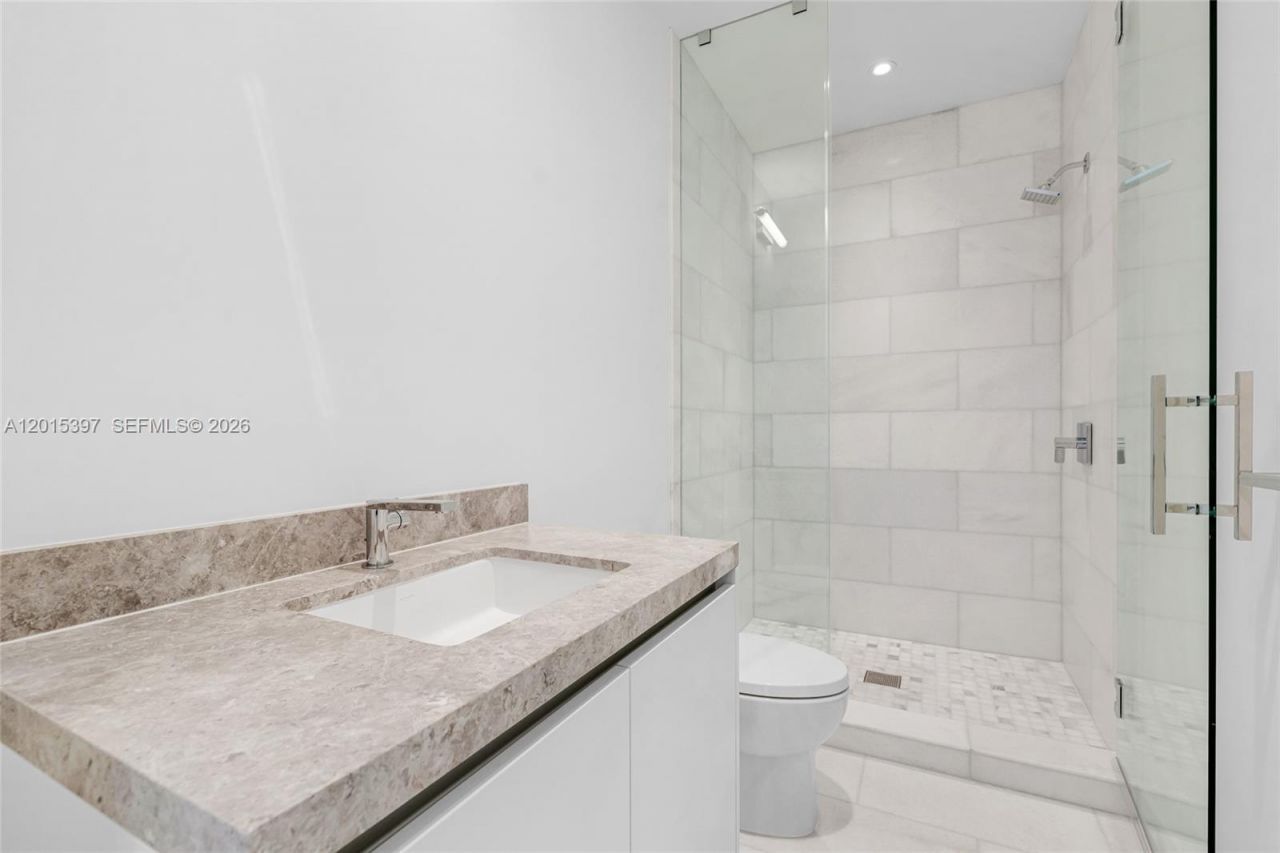 175 SE 25 Road , Unit 1203, Miami, FL 33129 Photo