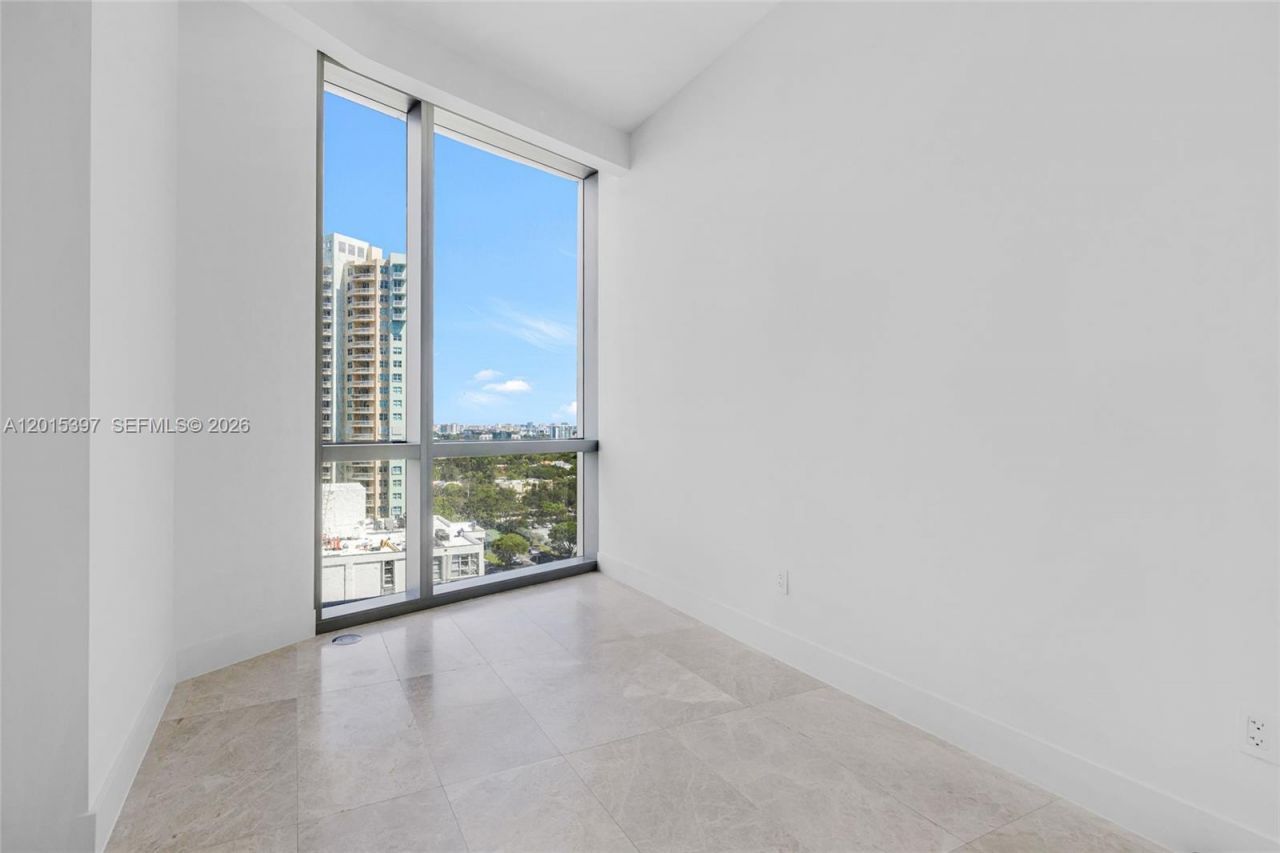 175 SE 25 Road , Unit 1203, Miami, FL 33129 Photo