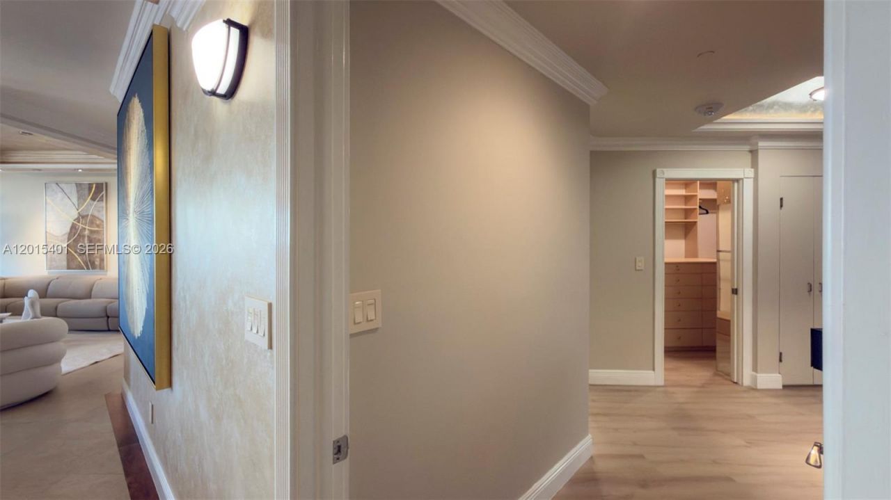 2000 Island Blvd , Unit 3004, Aventura, FL 33160 Photo