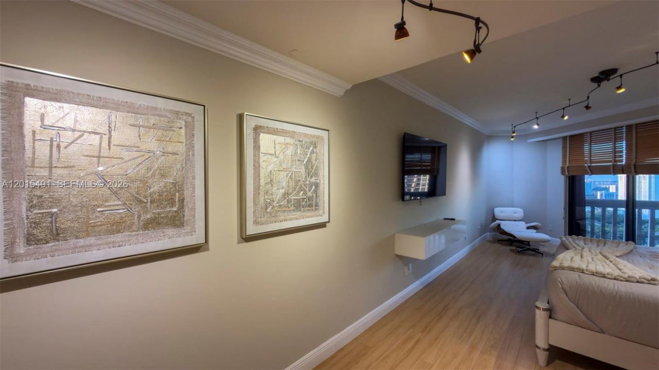 2000 Island Blvd , Unit 3004, Aventura, FL 33160 Photo
