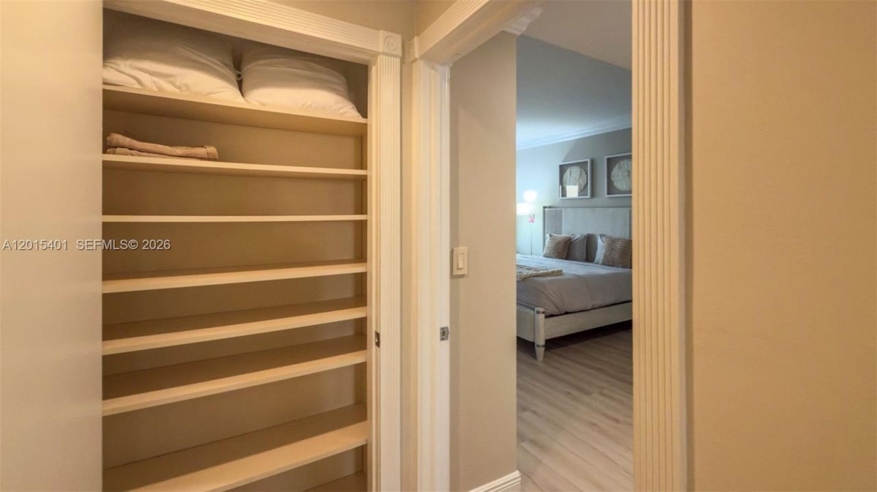 2000 Island Blvd , Unit 3004, Aventura, FL 33160 Photo