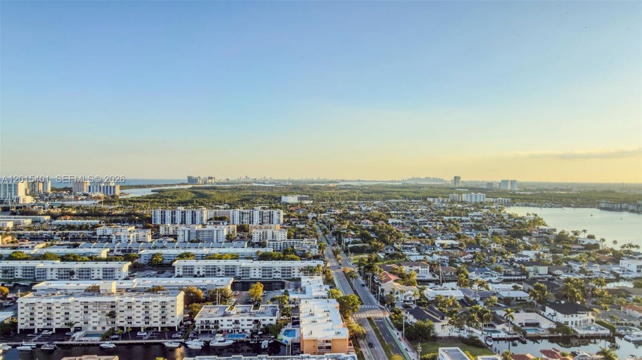 2000 Island Blvd , Unit 3004, Aventura, FL 33160 Photo
