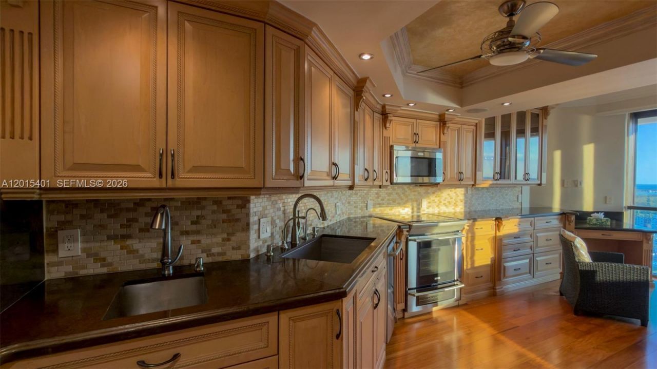 2000 Island Blvd , Unit 3004, Aventura, FL 33160 Photo