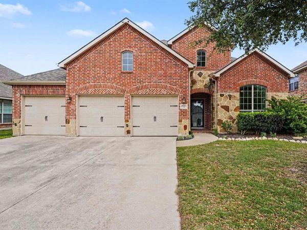641 Ricochet Drive, Fort Worth, TX 76131