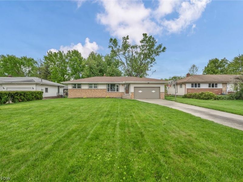 13177 Whitney Road, Strongsville, OH 44136 Photo 3
