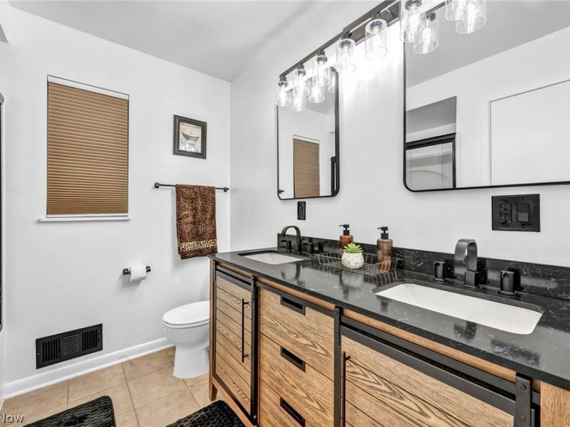 13177 Whitney Road, Strongsville, OH 44136 Photo 32