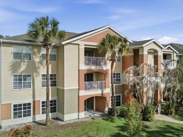 1929 SUMMER CLUB DRIVE , Unit 105, OVIEDO, FL 32765