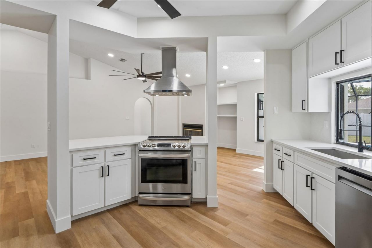 9124 Elida Road, Spring Hill, FL 34608 Photo