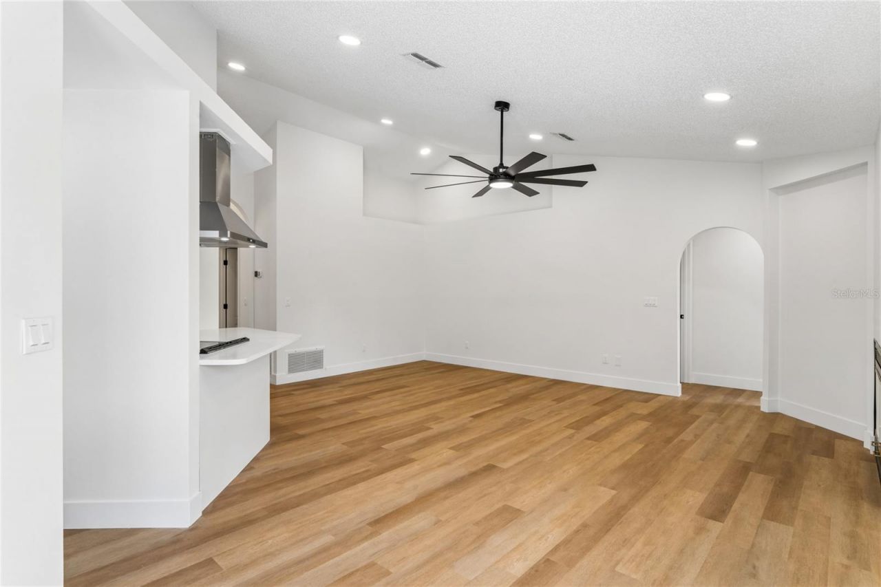 9124 Elida Road, Spring Hill, FL 34608 Photo