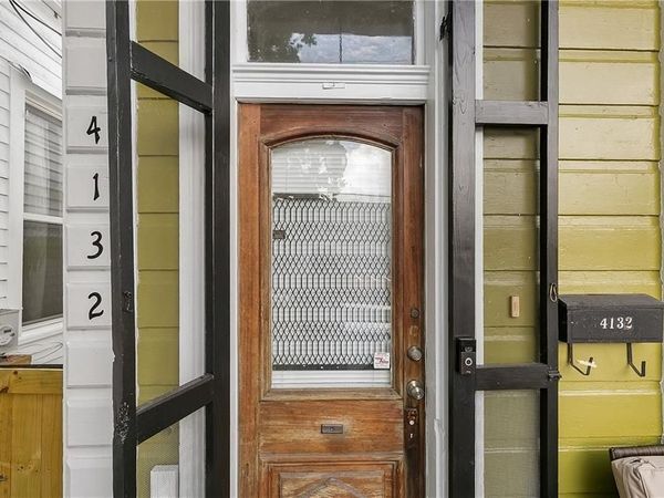 4132 CONSTANCE Street , New Orleans, LA 70115