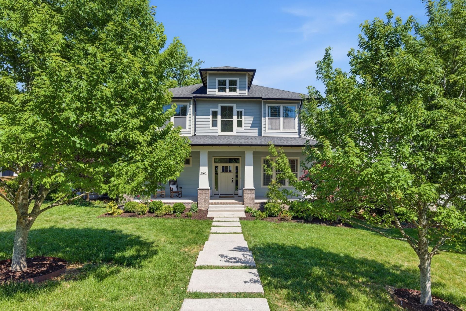 216c 38th Ave N, Nashville, TN 37209 Main Photo