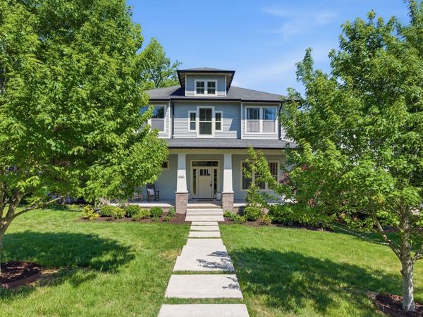 216C 38th Ave N, Nashville, TN 37209