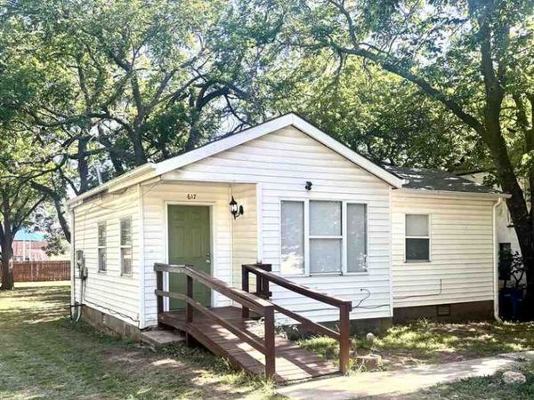 617 W 11 Street, Stillwater, OK 74074