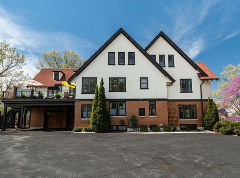 Main Photo