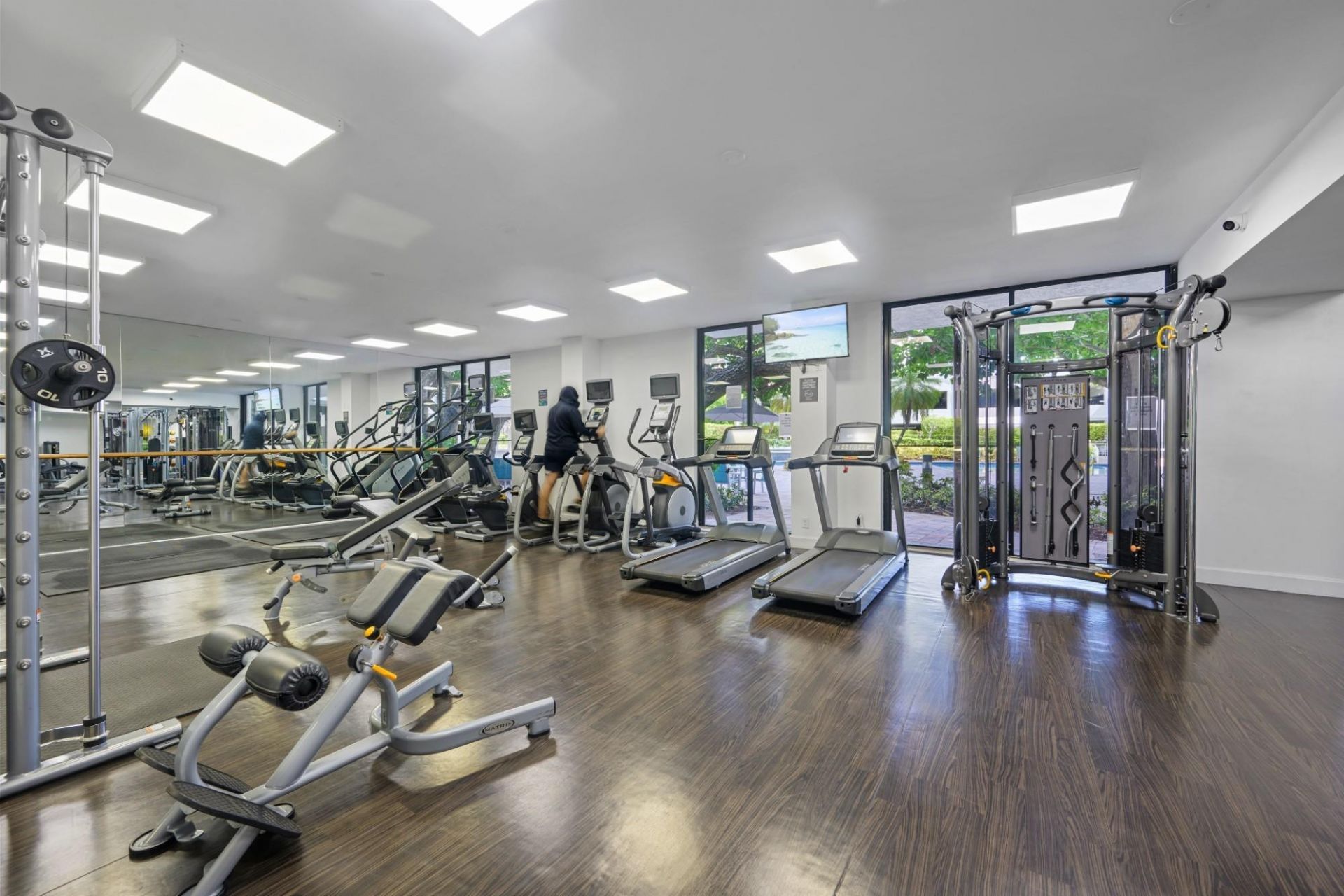 3300 NE 192nd Street, Unit 915, Aventura, FL 33180 Photo