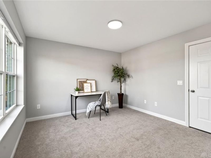 24 N Center Street, Springfield, OH 45502 Photo 5