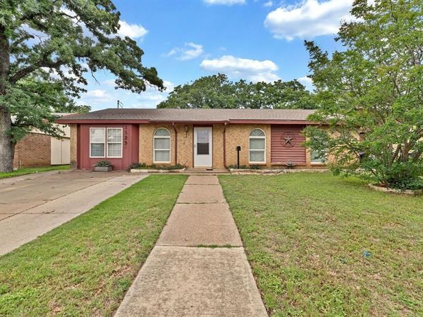 1125 Hillwood Drive, Lewisville, TX 75067
