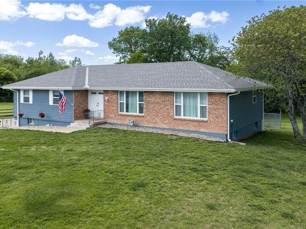 13300 Parallel Parkway, Kansas City, KS 66109