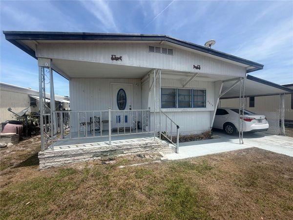 3020 SEGO LANE , LAKELAND, FL 33801