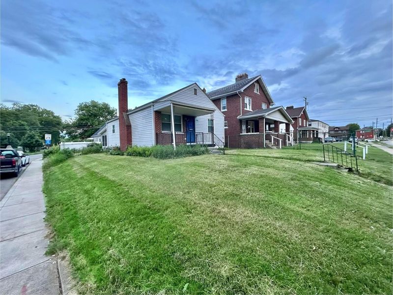 848 Fairwood Avenue, Columbus, OH 43205 Photo 2