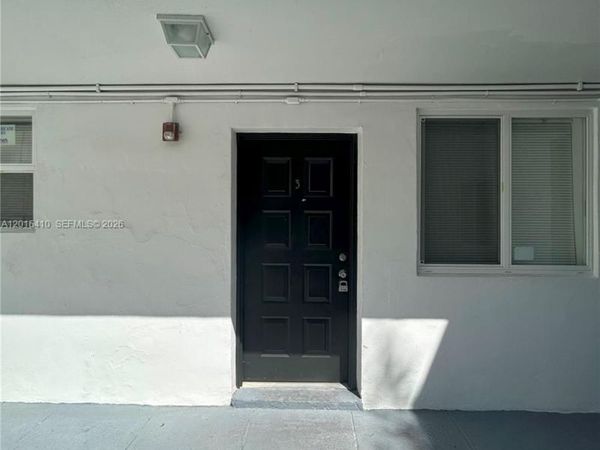 5814 NE 4th Ct , Unit 103, Miami, FL 33137